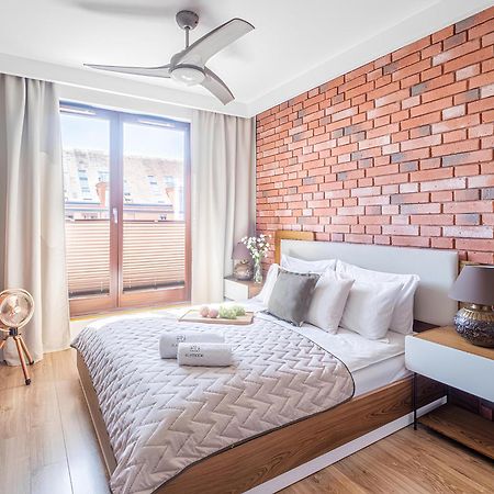 Flatbook - City Center Spa Apartments Motlawa Gdańsk Extérieur photo