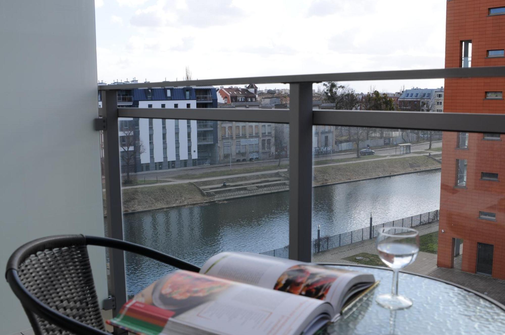 Flatbook - City Center Spa Apartments Motlawa Gdańsk Extérieur photo